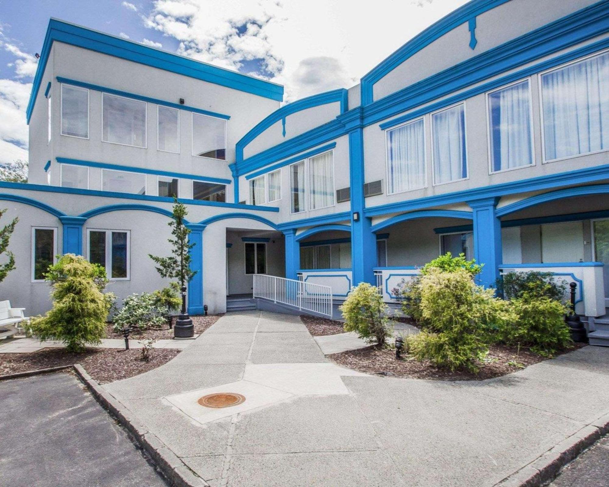 Econo Lodge Inn & Suites Old Saybrook - Westbrook Exterior photo